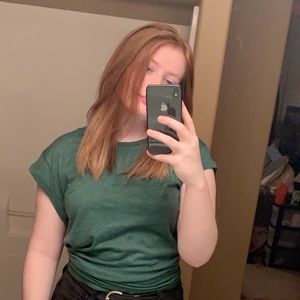 Meet your Posher, Jillian